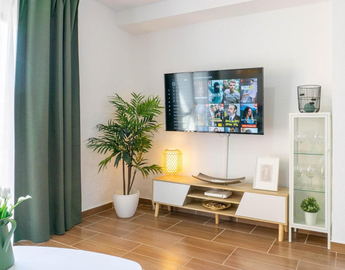 בנאלמדנה Home Corinto Beach Malaga מראה חיצוני תמונה